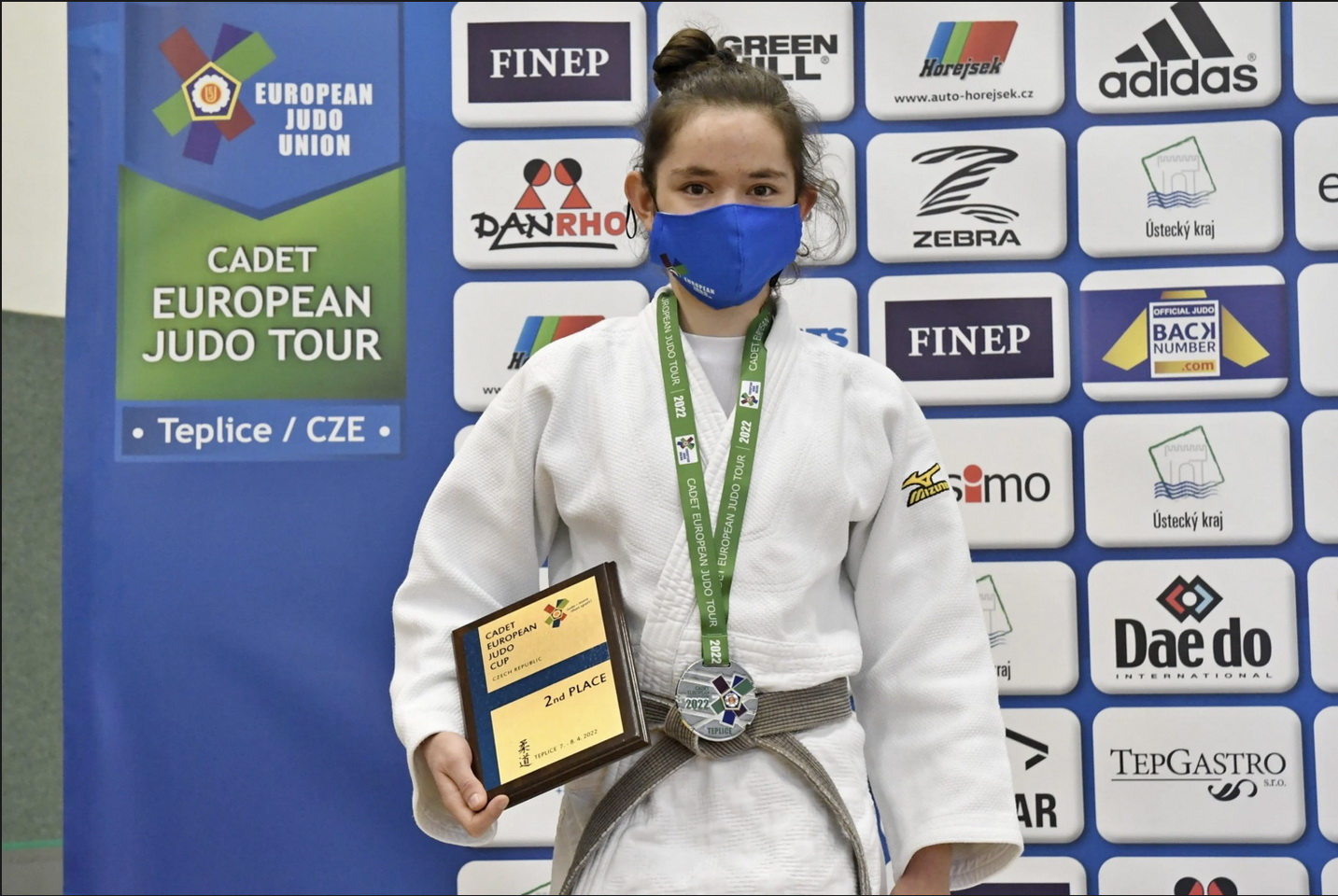 EUROPEAN CUP Cadets (U18): Silber für Nina Auer.