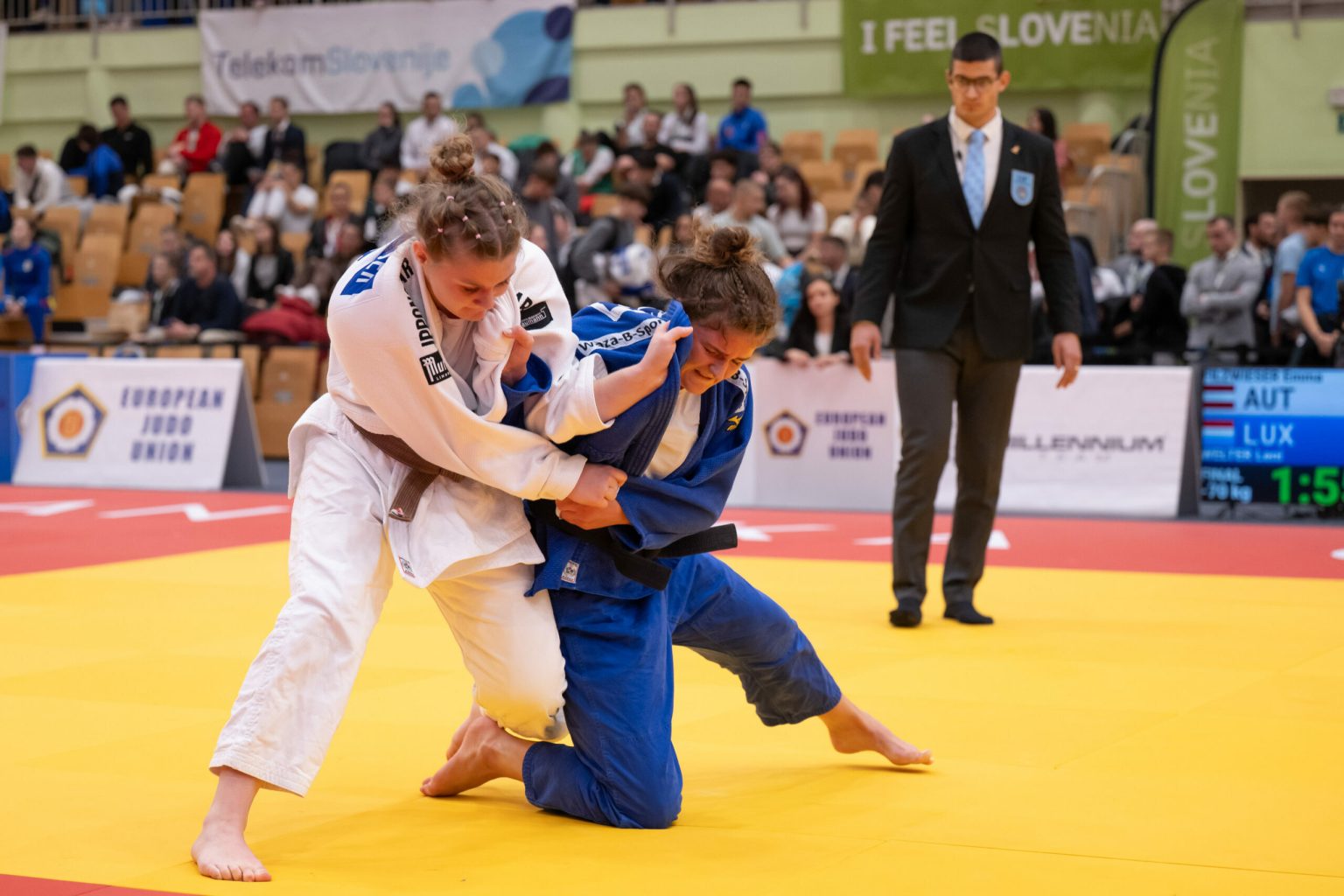 Emma Filzwieser nach ihrer ersten EC-Medaille im Interview