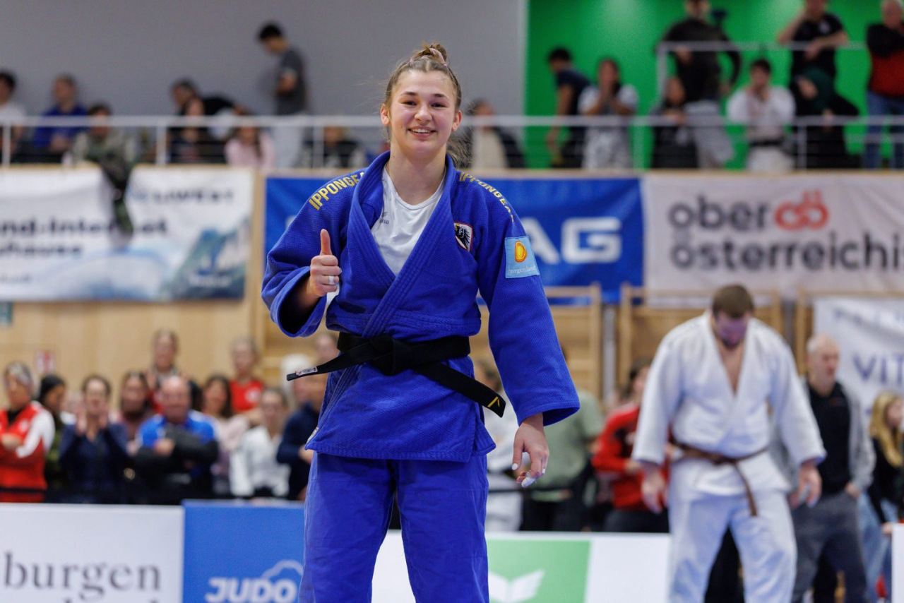 Solider Einstand für Lisa Tretnjak